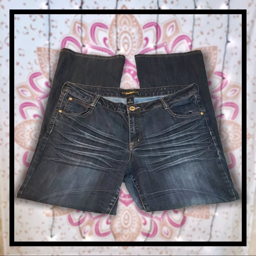 South Pole Bootcut Wrinkled Thigh Jeans EUC